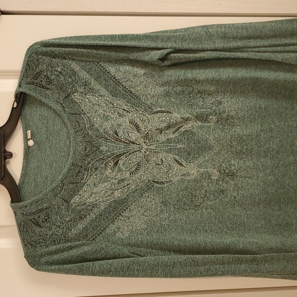 EST. 1946 Top